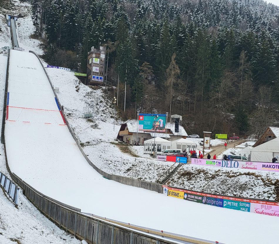Podpirali smo smučarske skoke v Ljubnem!